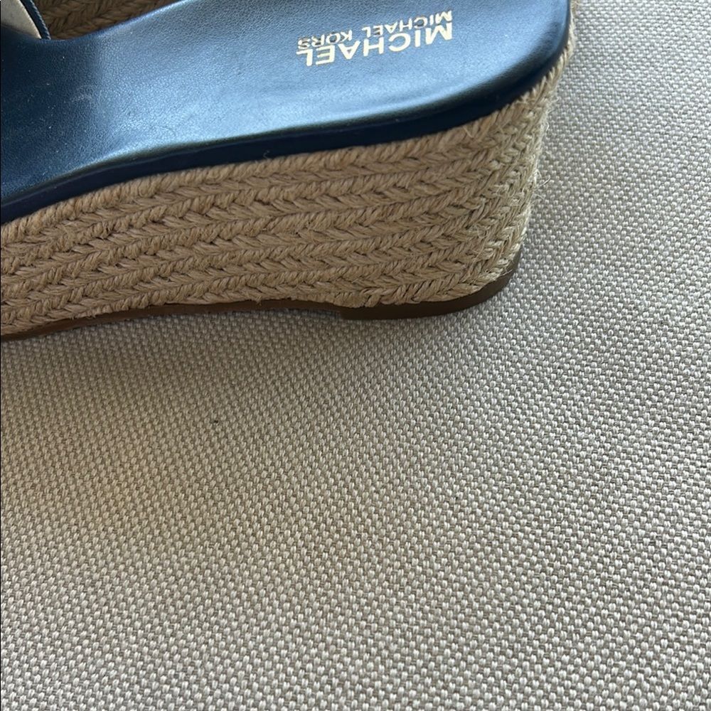 Michael Kors navy Slide Sandals NEW WO TAGS - Picture 3 of 5